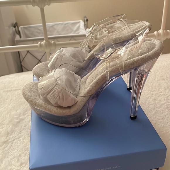 COCKTAIL-508MG Sandal | Clear Vinyl - Picture 5 of 7